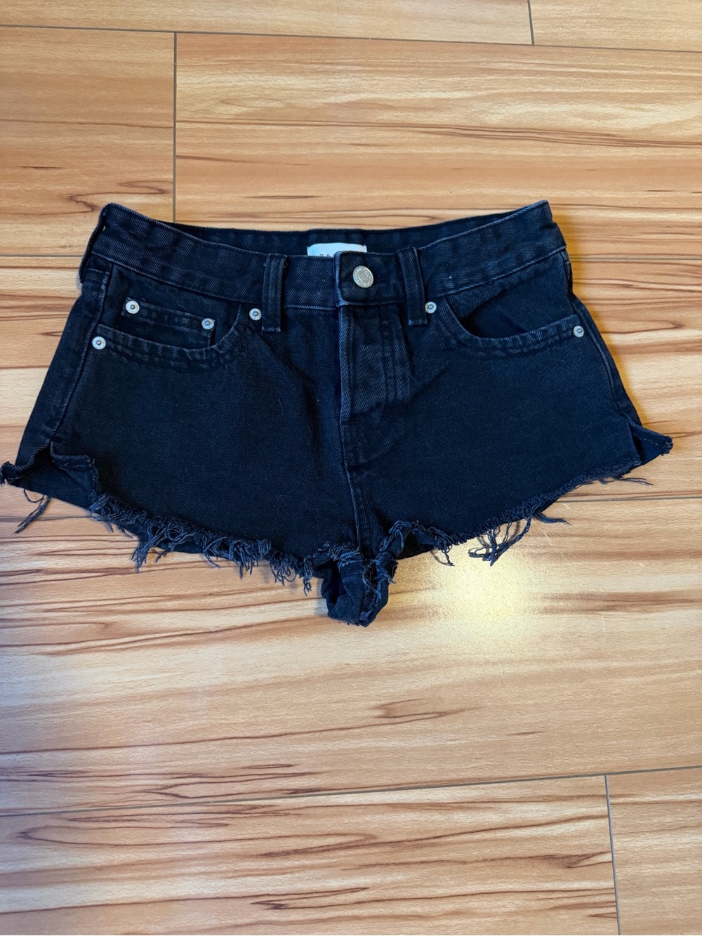 PacSun Jamie Micro Distressed Denim Shorts 23
